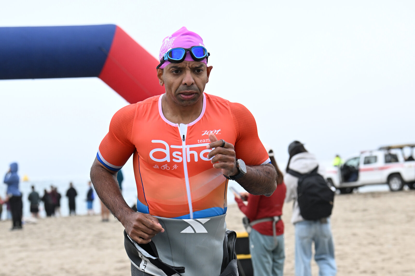 Tri Santa Cruz 2026 — swim exit